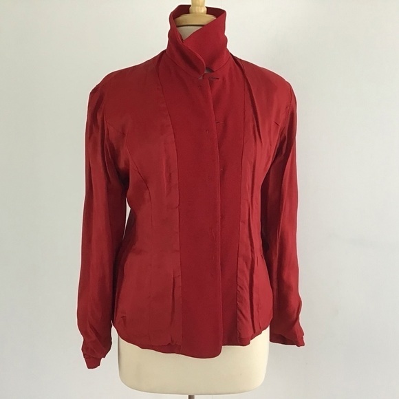 Vintage Isabel Ardee red 5 button lined blazer. Size 4 - Picture 7 of 11